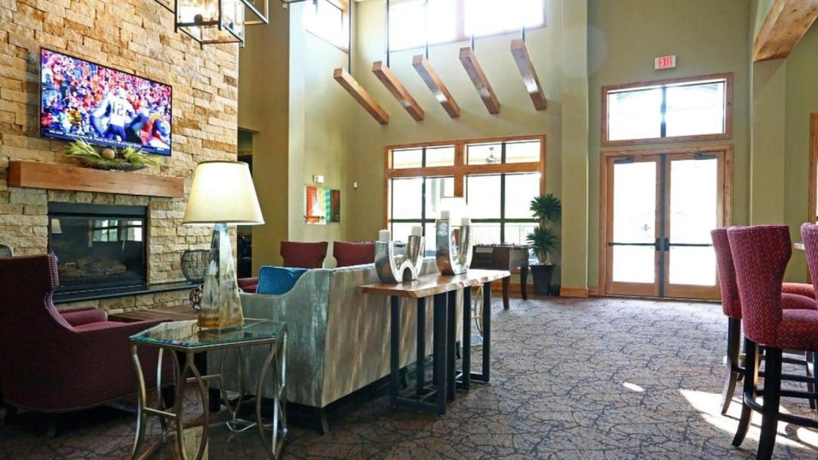 Landing At Bridge At Southpark Meadows - 2 Bedrooms In Slaughter Creek Austin Exteriér fotografie
